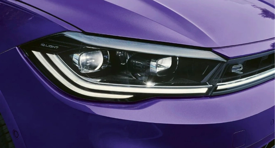 IQ.LIGHT Matrix LED headlights